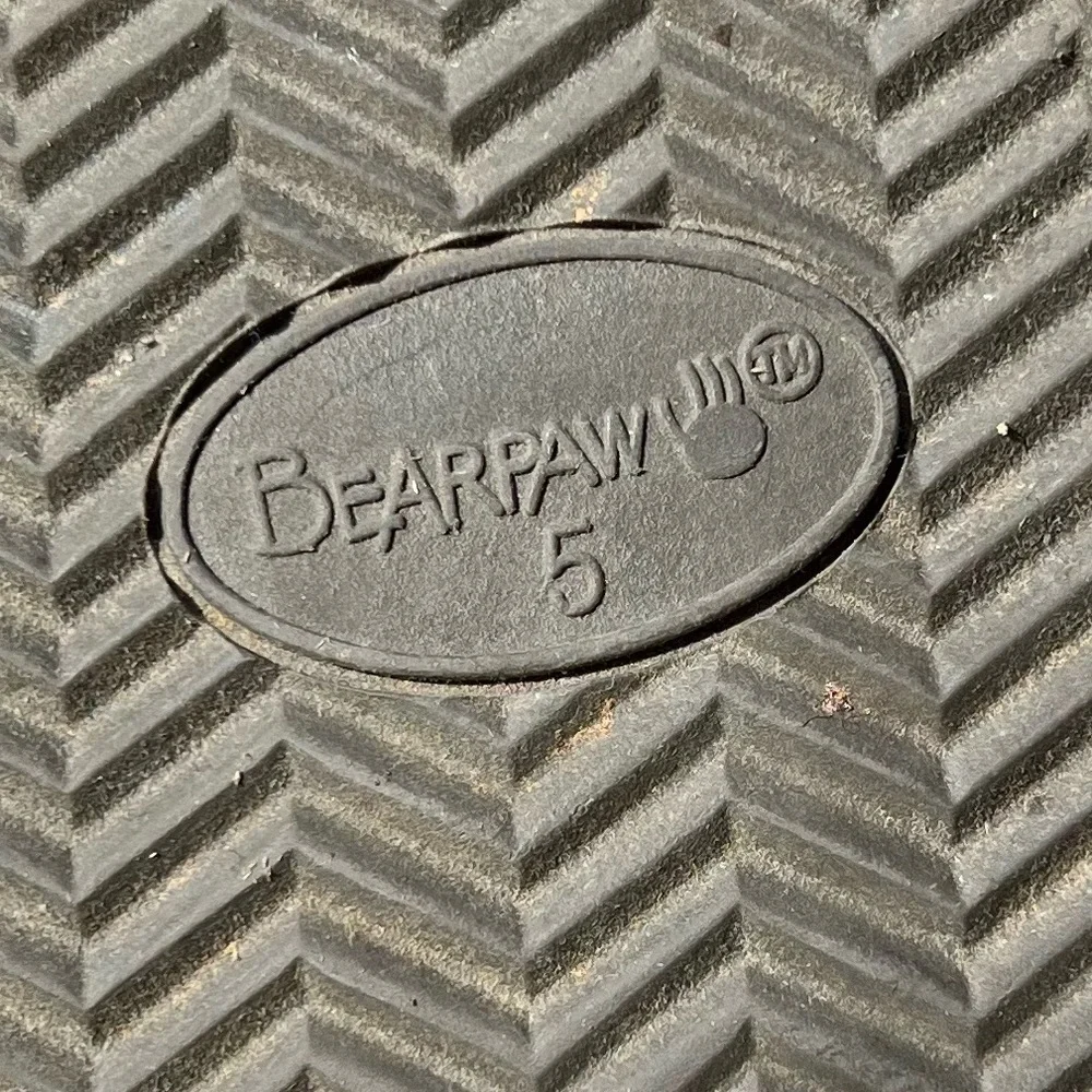 🌻Bearpaw Girl's Grey Tall (or Short) Comfortable Knit Outdoor Boots Size 5